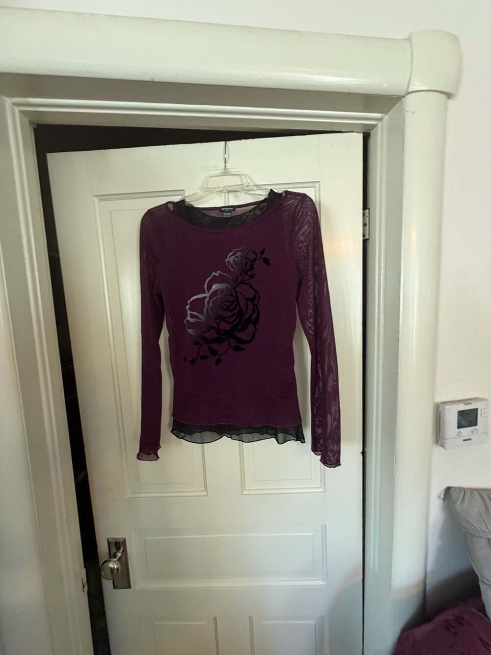 Eyeshadow Women's Purple Mesh Long Sleeve Rose Graphic Top with Lace Hem Size XL